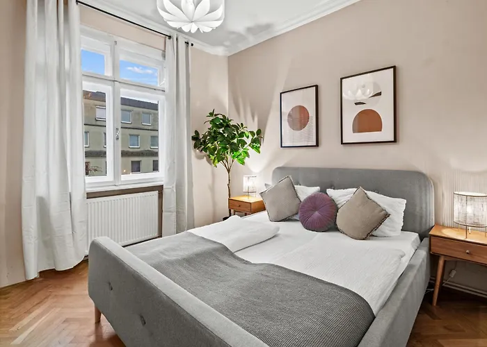 Modern Apartment, 3 Min To \