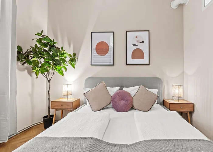 Modern Apartment, 3 Min To \